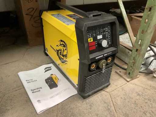 Machine à souder Warrior 300i 2017