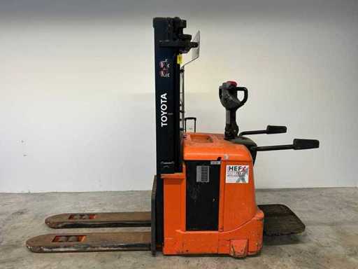 BT - 2006 - 7SLL16 - Stapelaar