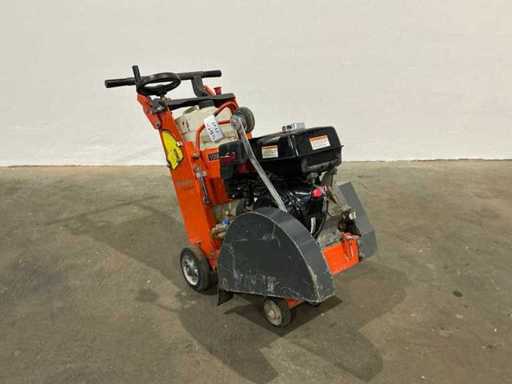 Ferăstrău de pardoseală/beton Husqvarna FS400LV 2018