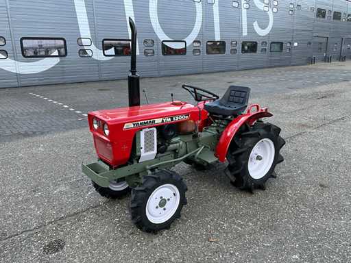 Yanmar YM1300D 4WD Minitractor TXV-67-N