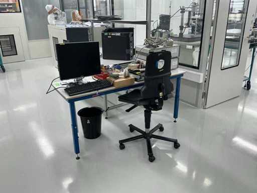 #{CategorySingular_261e1f65-A595-41BA-B049-71D0344B1CB9}