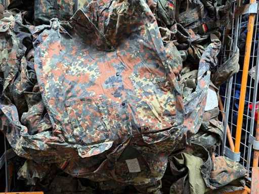Bundeswehr Veldblouses in camouflage (50x)
