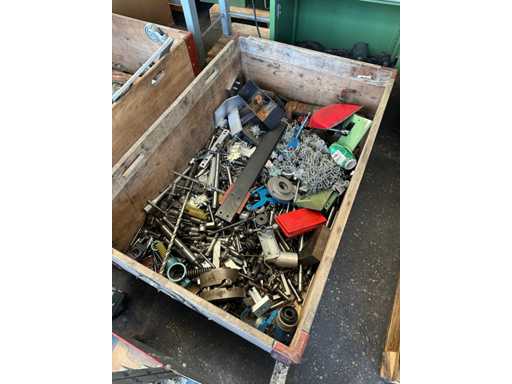 Miscellaneous - Milling machine