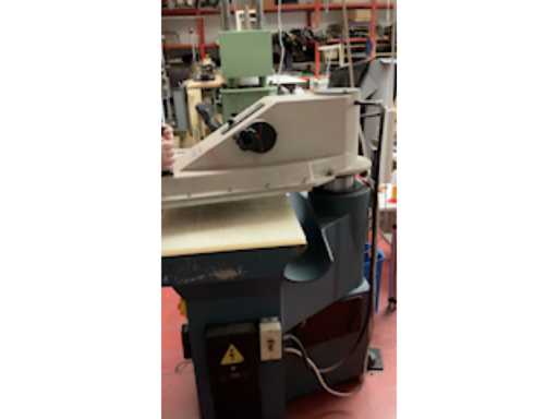 332cabf3-f496-43ab-aa38-03781ca5d49d.mp4