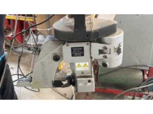 e28029e4-7ac2-4303-a112-732c8ba60760.mp4