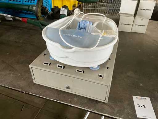 Foot bath, cash register