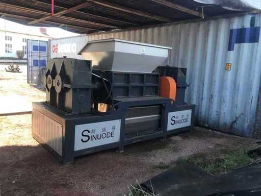 Sinuode Granulator / Granulating Machine Twin Shaft Rotary Shears