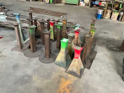 Various axle support (25x)