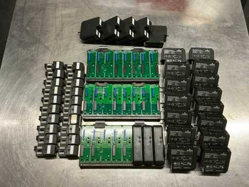 PLC de module de sortie numérique Emerson KJ3208X1-BA1 (20x)