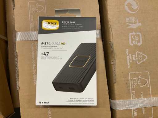 Otter Powerbanks (3x)