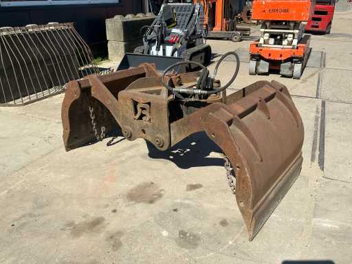 1980 Bakker Schaalknijper