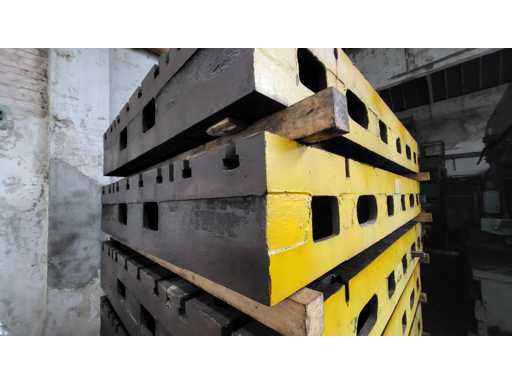 Plaque à fente en T (2000x3000x400mm)