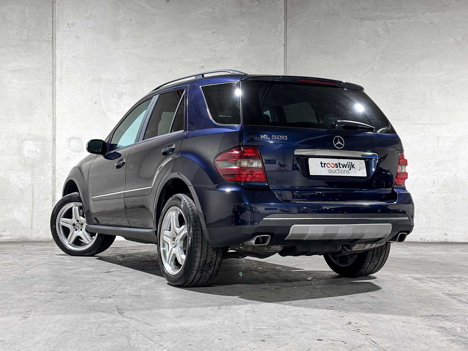 Mercedes-Benz ML500 5.0 V8 306hp 2006 M-class, K-267-VB Youngtimer