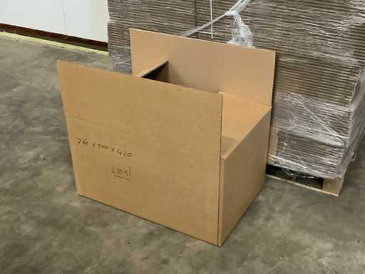 Kartonowe składane pudełko (210x)