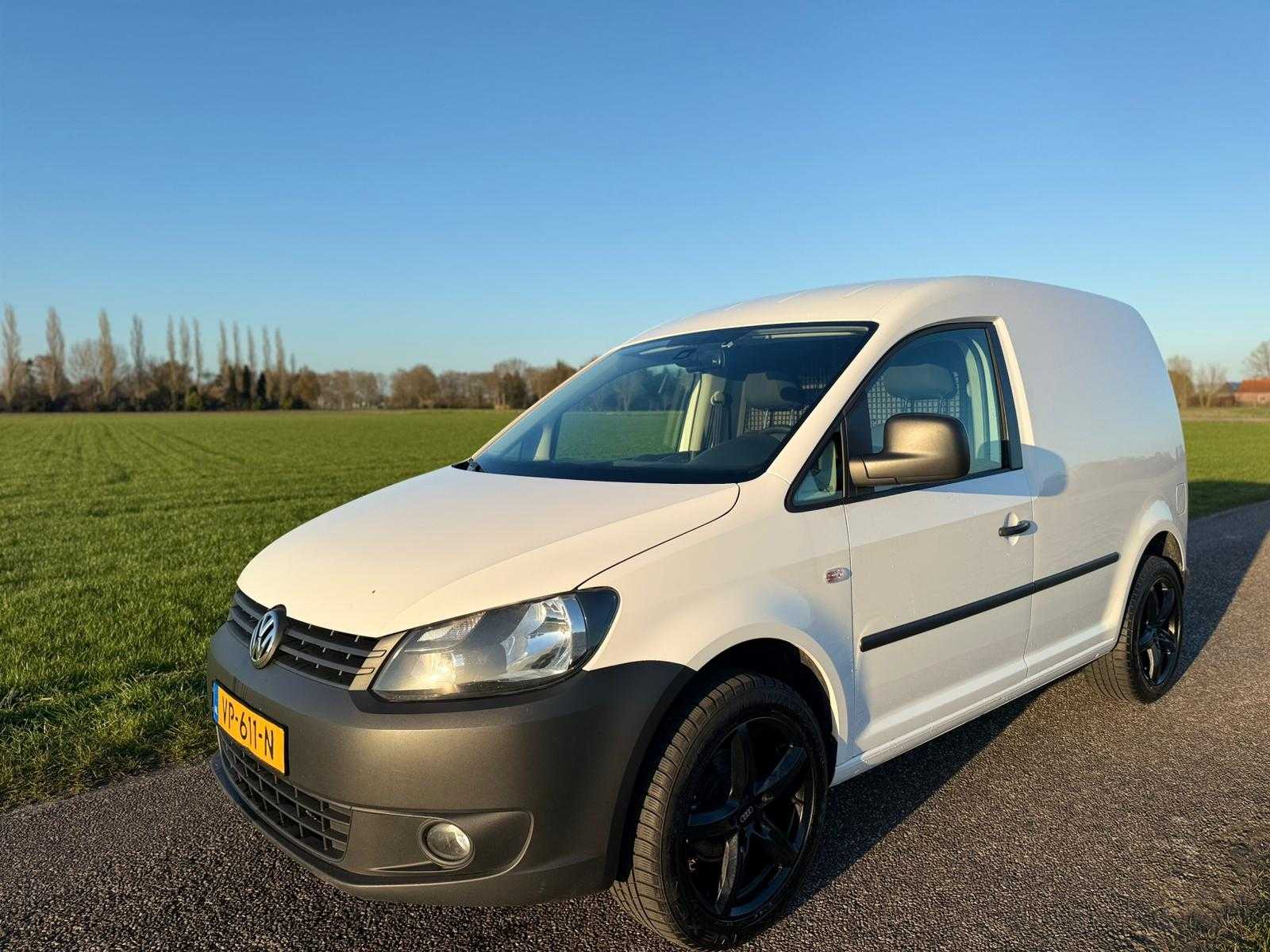 Volkswagen – Caddy – 1.6 TDI – Commercial vehicle – VP-611-N