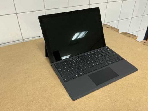 MICROSOFT SURFACE PRO 7 (1866) Laptop 