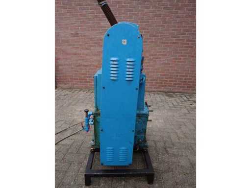 Tuthill - KT150 - Vacuum Pumps - 1999