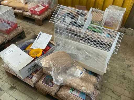Stock of various accessories for animals