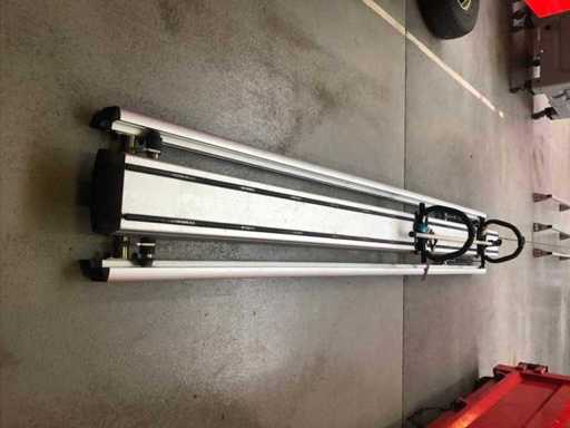 Set of aluminum roof racks / ladder rack