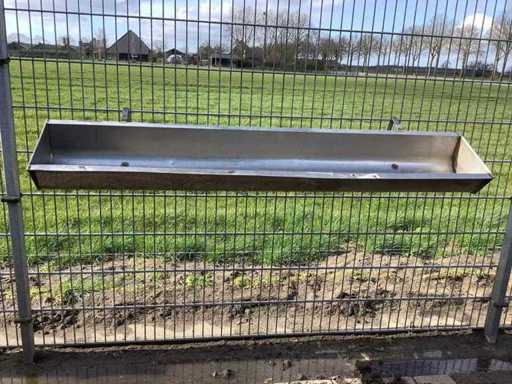 Alimentatore in acciaio inossidabile