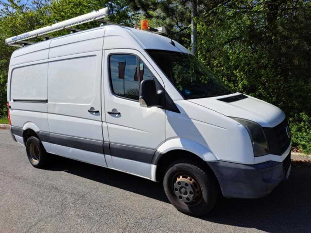 VW - Crafter 50 - High-capacity box with workshop and roof rack - Van - 2012