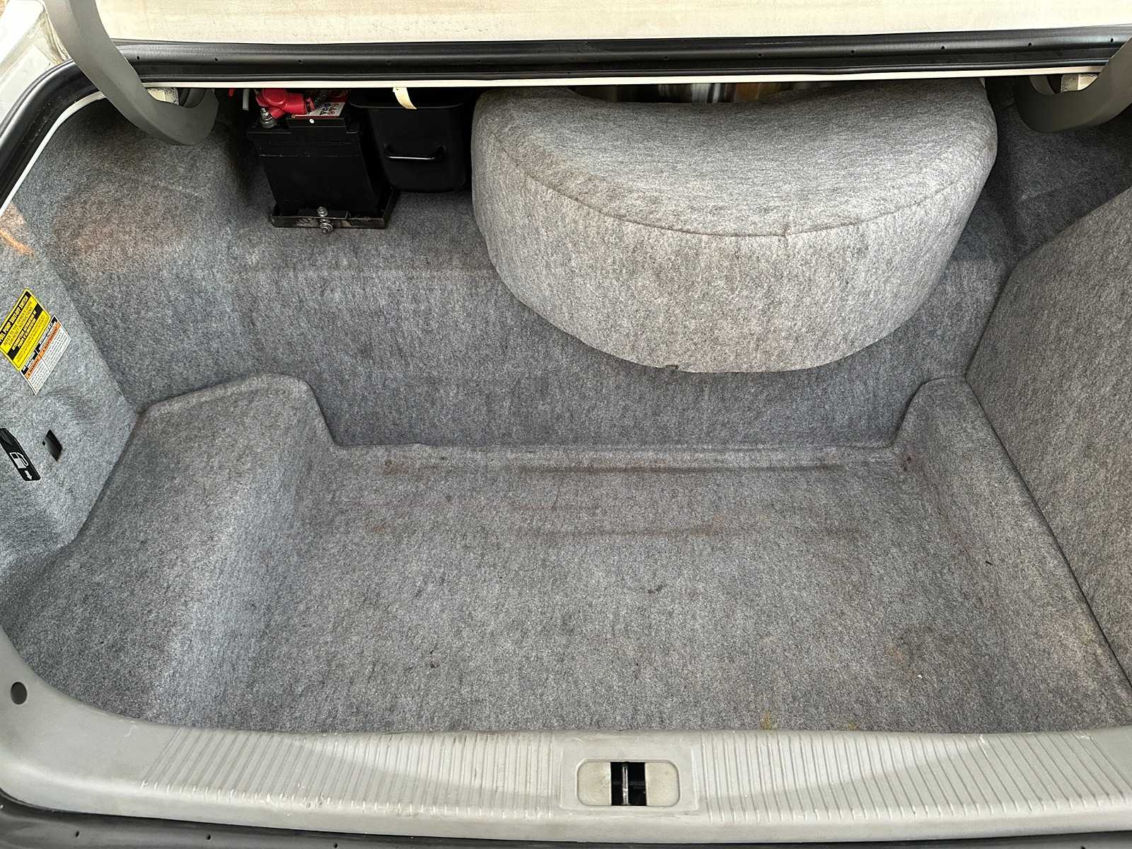 Lincoln Town Car 4.6 V8 Signature (Limousine) 204pk 2003, 62-NG-XN Youngtimer