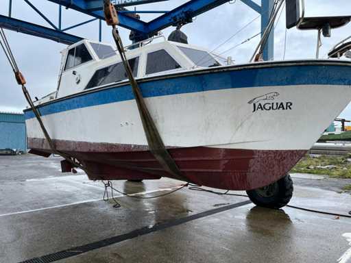 Cabin boat fixer-upper