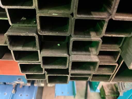 Bare tubes Steel S235JRH KGW pickled (54x)