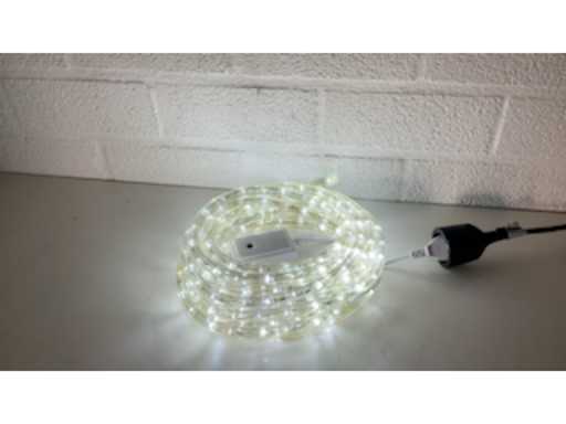 da5b45d5-a40d-4392-b2bb-ec24a13356d5.mp4