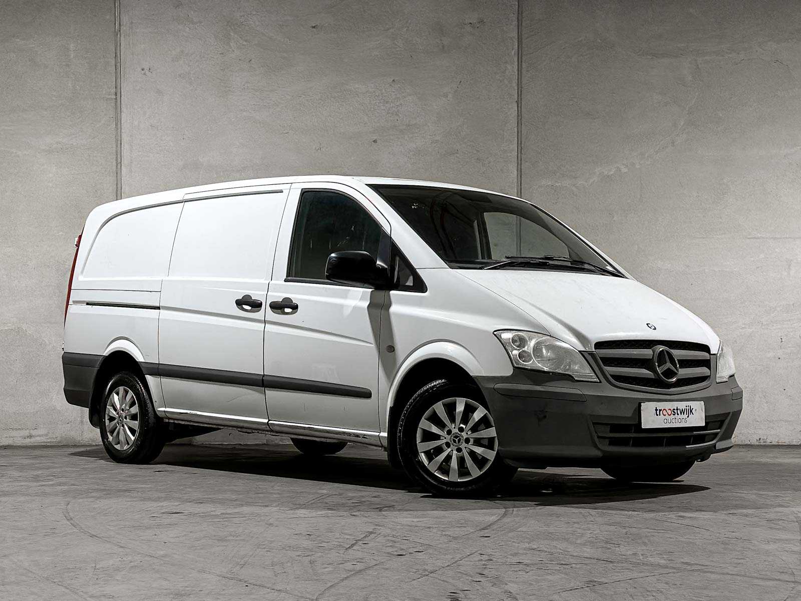 Mercedes-Benz Vito 110 CDI 320 Functional Laag (Origineel-NL) Bedrijfswagen, 3-VRB-35