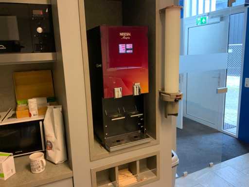 Nescafe Alegria Hot Drinks Vending Machine
