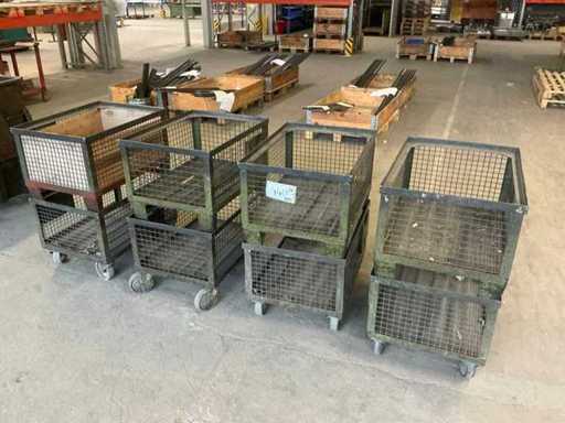 Chariots de manutention de matériel sur lots (8x)