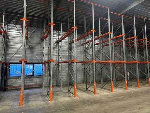Vogelsang - MP 832 - Placing the 345 Euro pallet drive-in rack