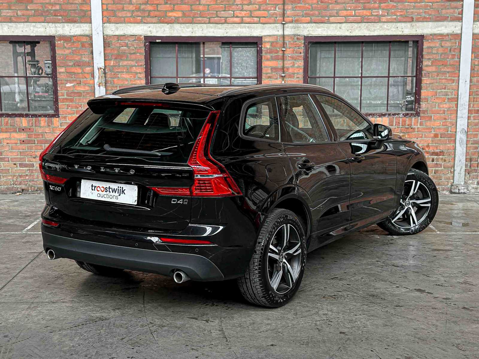 Volvo XC60 2.0 D4 AWD Momentum 190pk 2017, P-666-DB