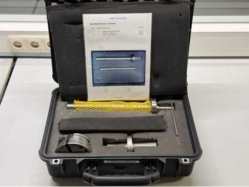   Calibration set for lathes