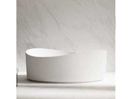 Freestanding bath 1800x1100x635mm