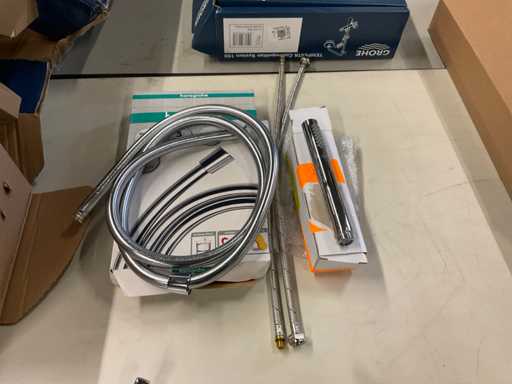 Varie parti della doccia