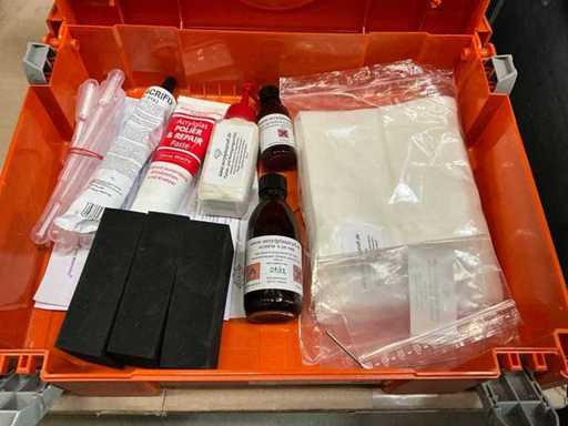 Acrylglas/Plexiglas, Reparaturset  in oranger Kunststoffkiste Systra Modul