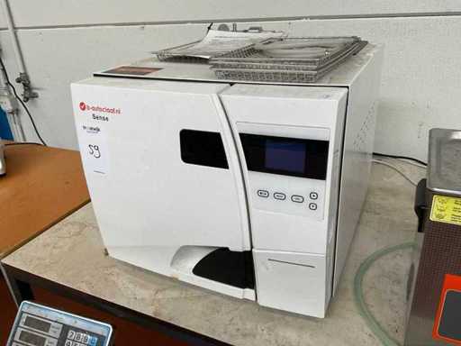 Aparato de esterilización B-Autoclave Sense LF18LE Instruments 2018