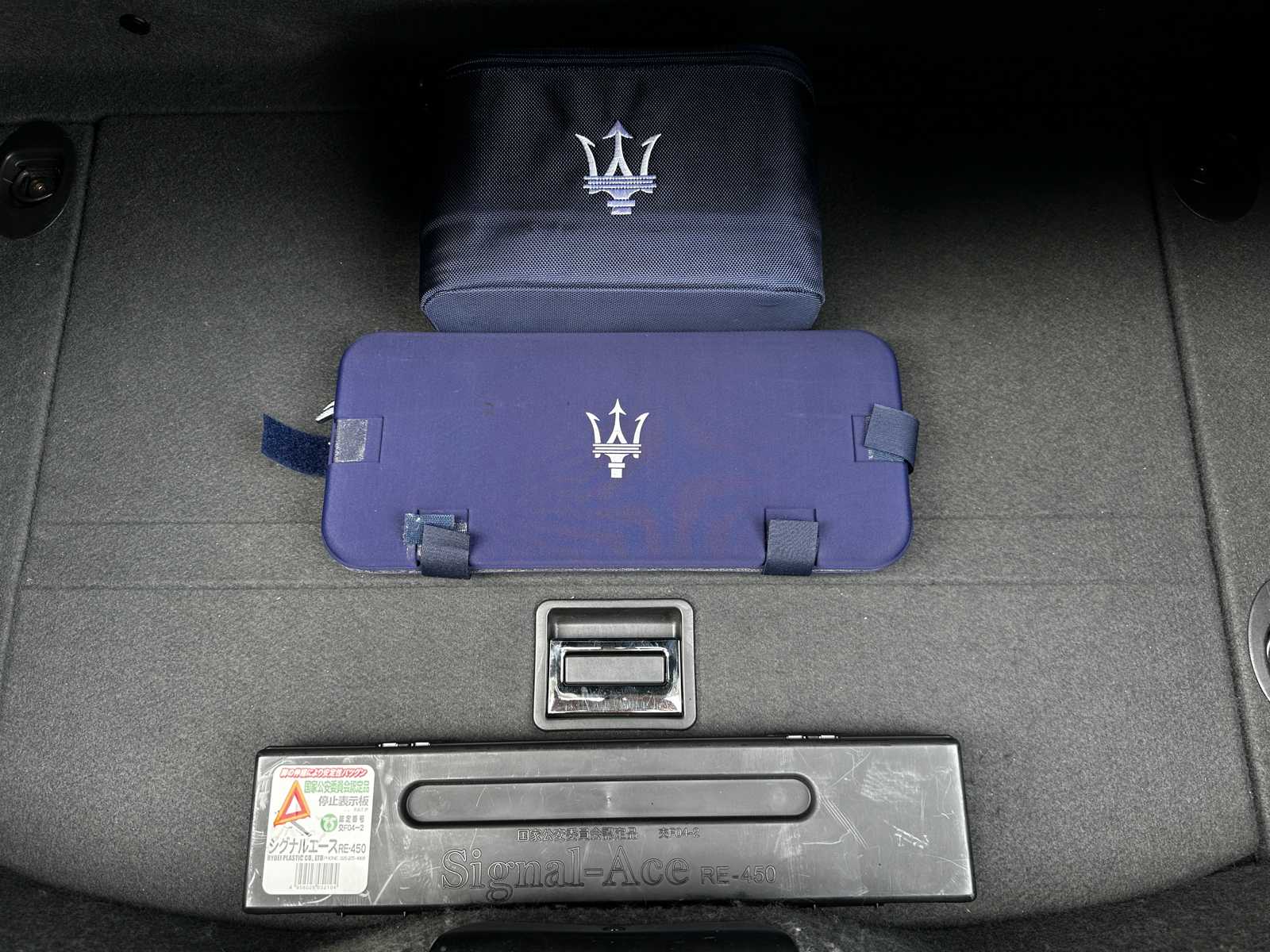Maserati Granturismo S 4.7 V8 440pk MC Shift 440pk 2009