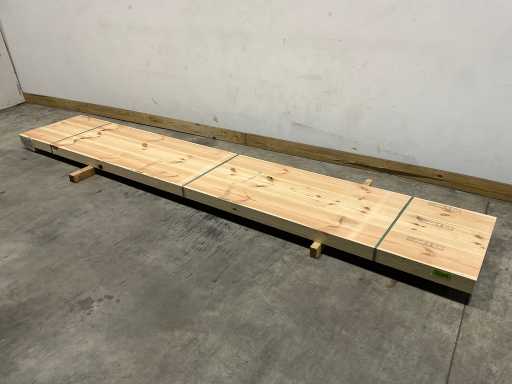 Belka świerkowa strugana 420x24,5x9,5 cm (3x)
