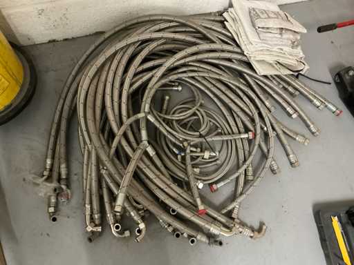 Aansluitslang EPDM met RVS omvlechting (25x)