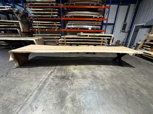 Suar dubbele waterval tafel 260 cm.