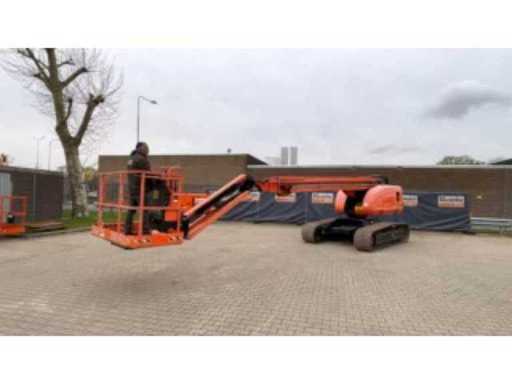 e205a8e2-f3b3-4c4c-8ded-0eb77358cac0.mp4