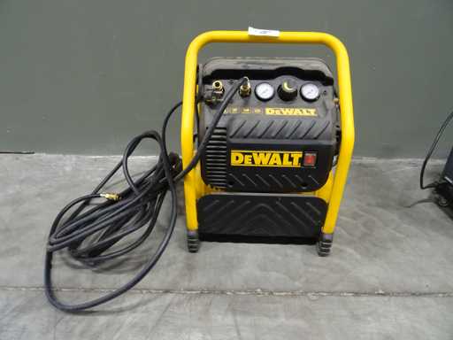 Dewalt - 2017 - QTC DPC10QTC-QS - Luchtcompressor