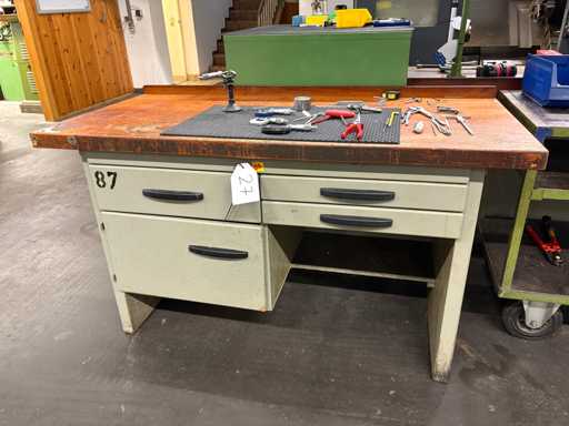   Workbench with contents