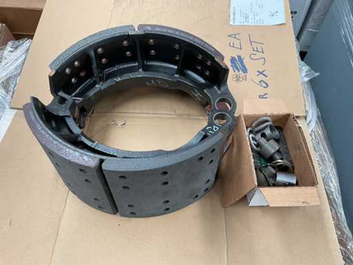 Meritor Remschoenen set (6x)