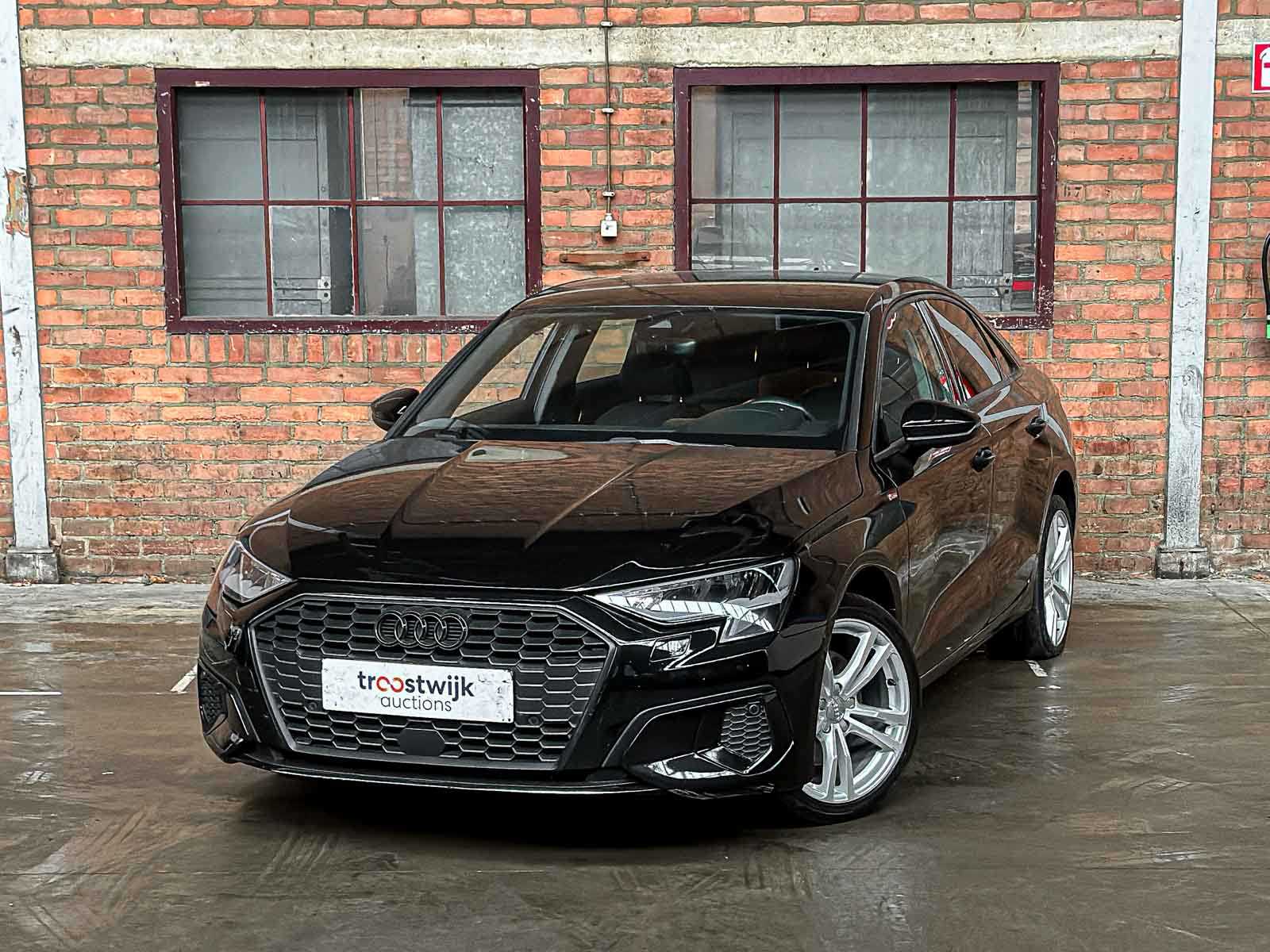 Audi A3 Limousine 30 TFSI S Edition 110pk 2021, Z-259-RT