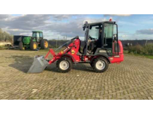 76448d0f-20f5-42b2-a7bc-f6c6e87f2ec1.mp4