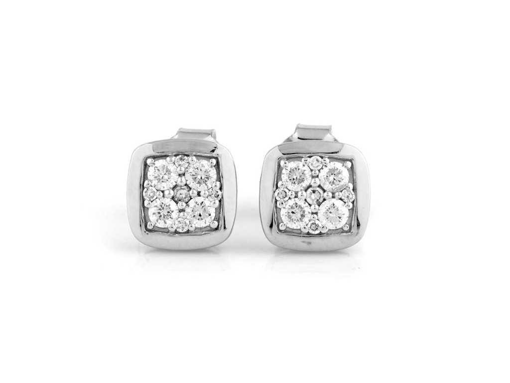 Boucle d’oreille en or blanc 14 carats avec diamant naturel